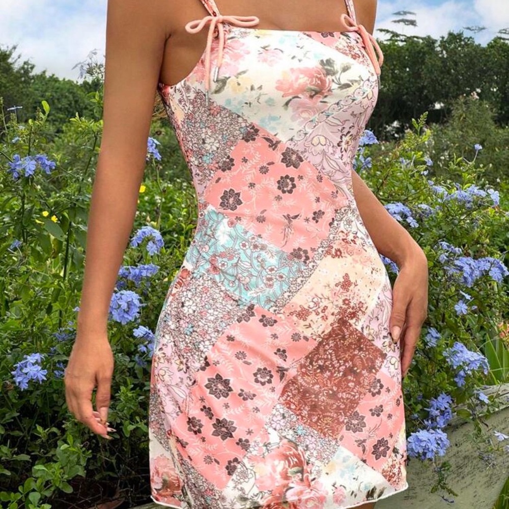 SHEIN Pink Floral Patchwork Tie-Shoulder Mini Dress